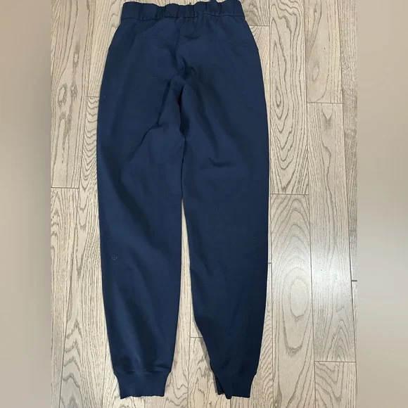 Lululemon jogger bundle - Picture 4 of 8